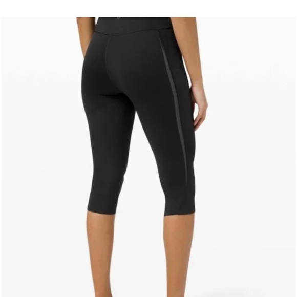 Lululemon Gloss Trim Run Super High-Rise Crop - Picture 3 of 8